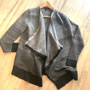 Banana Republic Sweater Shawl Womens Open Cardigan Gray Black Ombre Shacket - M